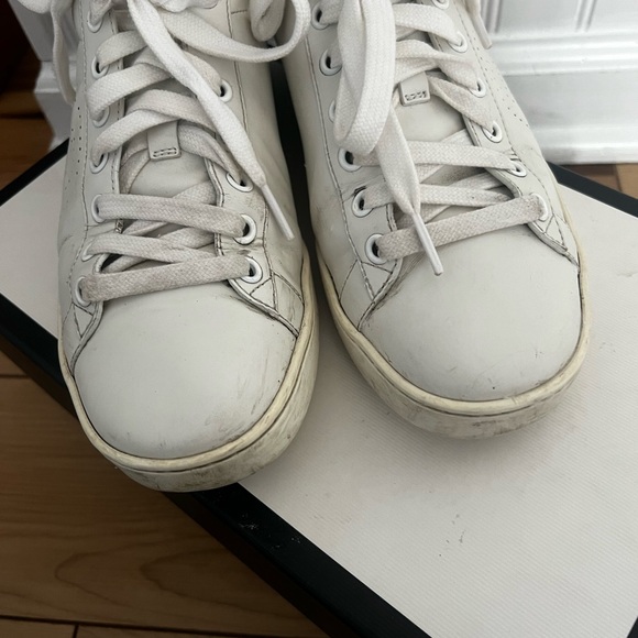 Authentic Gucci Ace sneakers with interlocking G’s Size 7 comes with box - Picture 13 of 14